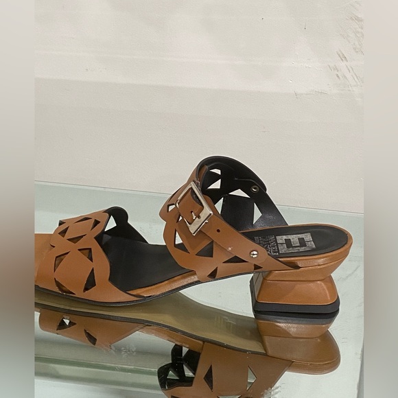 Emanuel’s Crasto Leather Sandals / Mules in Mid Brown size 40 - Picture 7 of 15